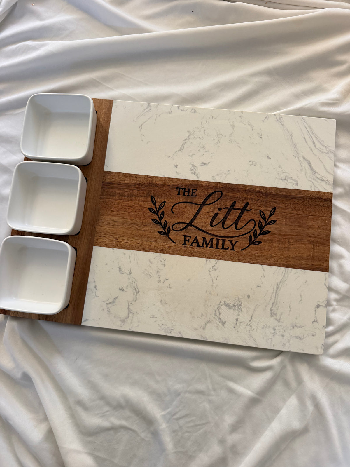 Cheeseboard Set - Personalized Gift with Engraving Options