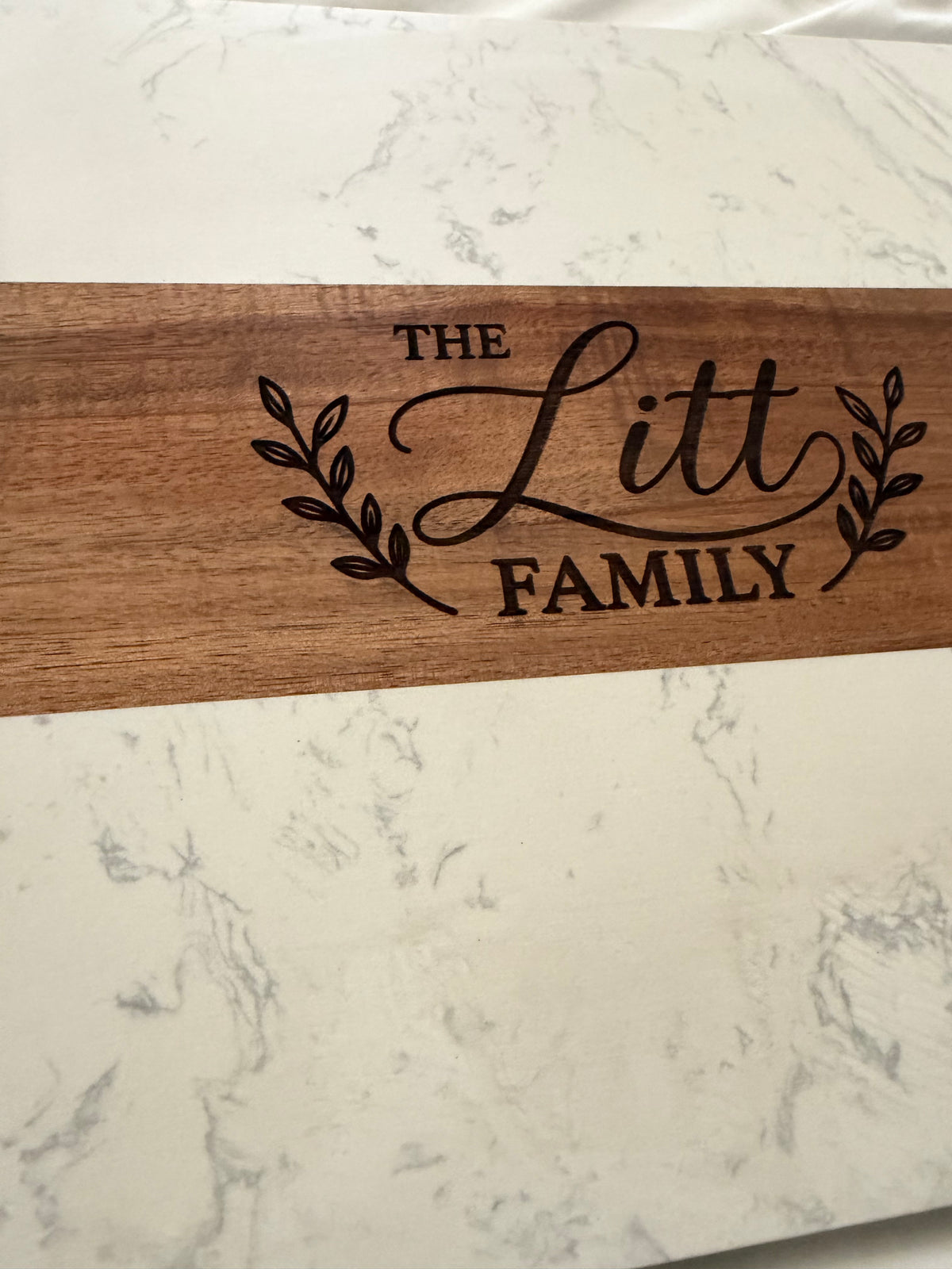 Cheeseboard Set - Personalized Gift with Engraving Options