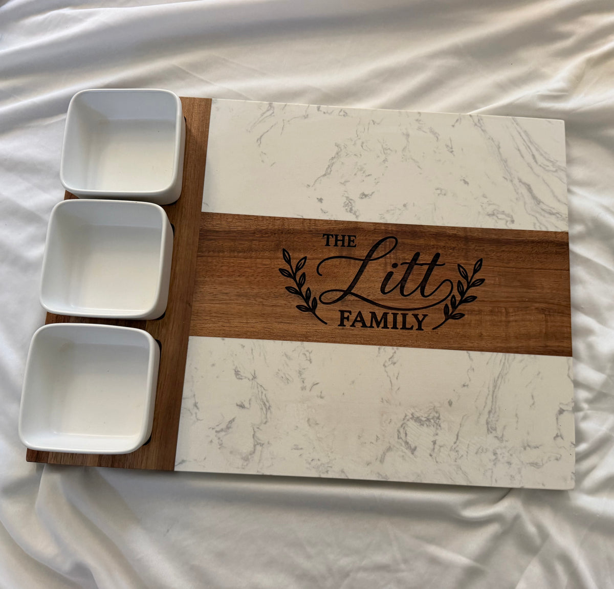 Cheeseboard Set - Personalized Gift with Engraving Options