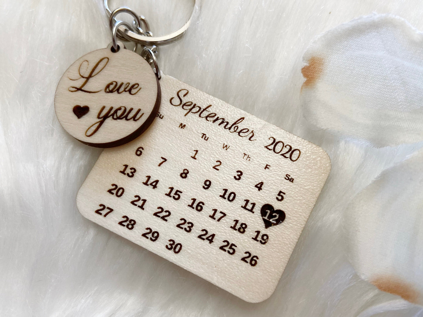 Unique Calendar Date Keychain, Anniversary Gift, Engagement Gift, Wedding Date Keychain, Save the Date Keychain, Custom Date Calendar