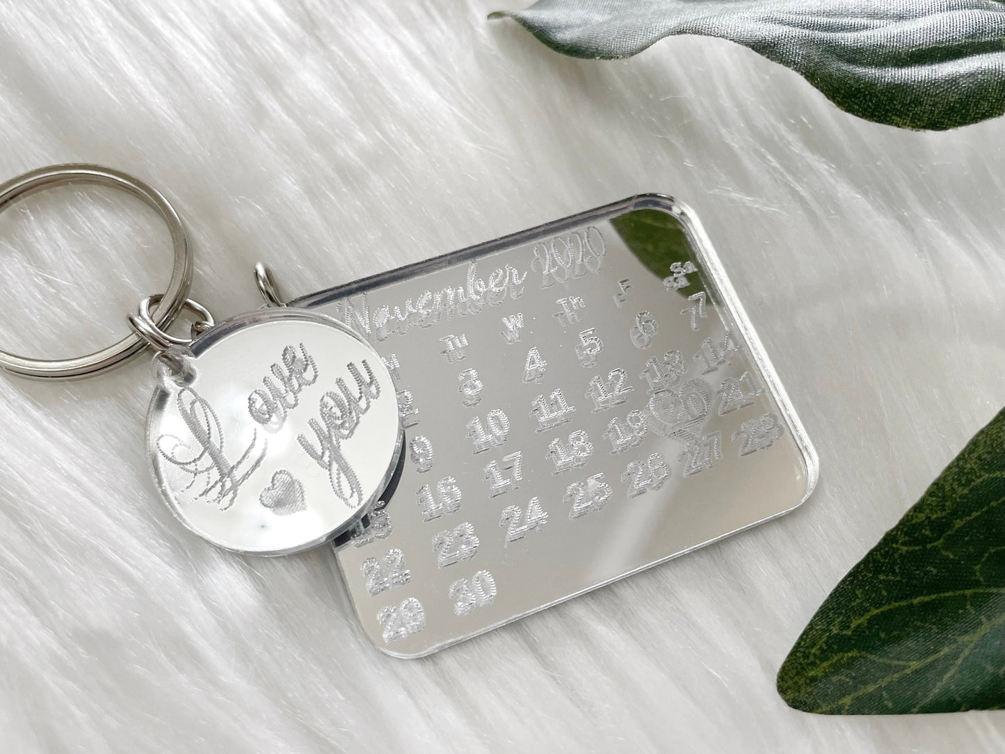 Unique Calendar Date Keychain, Anniversary Gift, Engagement Gift, Wedding Date Keychain, Save the Date Keychain, Custom Date Calendar