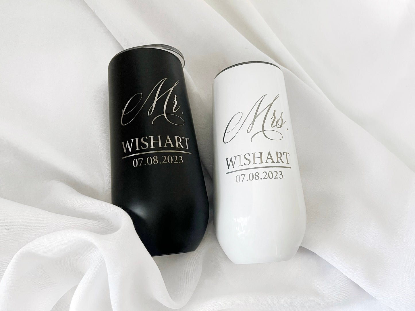 Custom Engraved Champagne Flute, Personalized Mr & Mrs Tumbler, Gift for Her, Wedding Gift, Tumbler for Him and Her, Bride Gift, Newlyweds