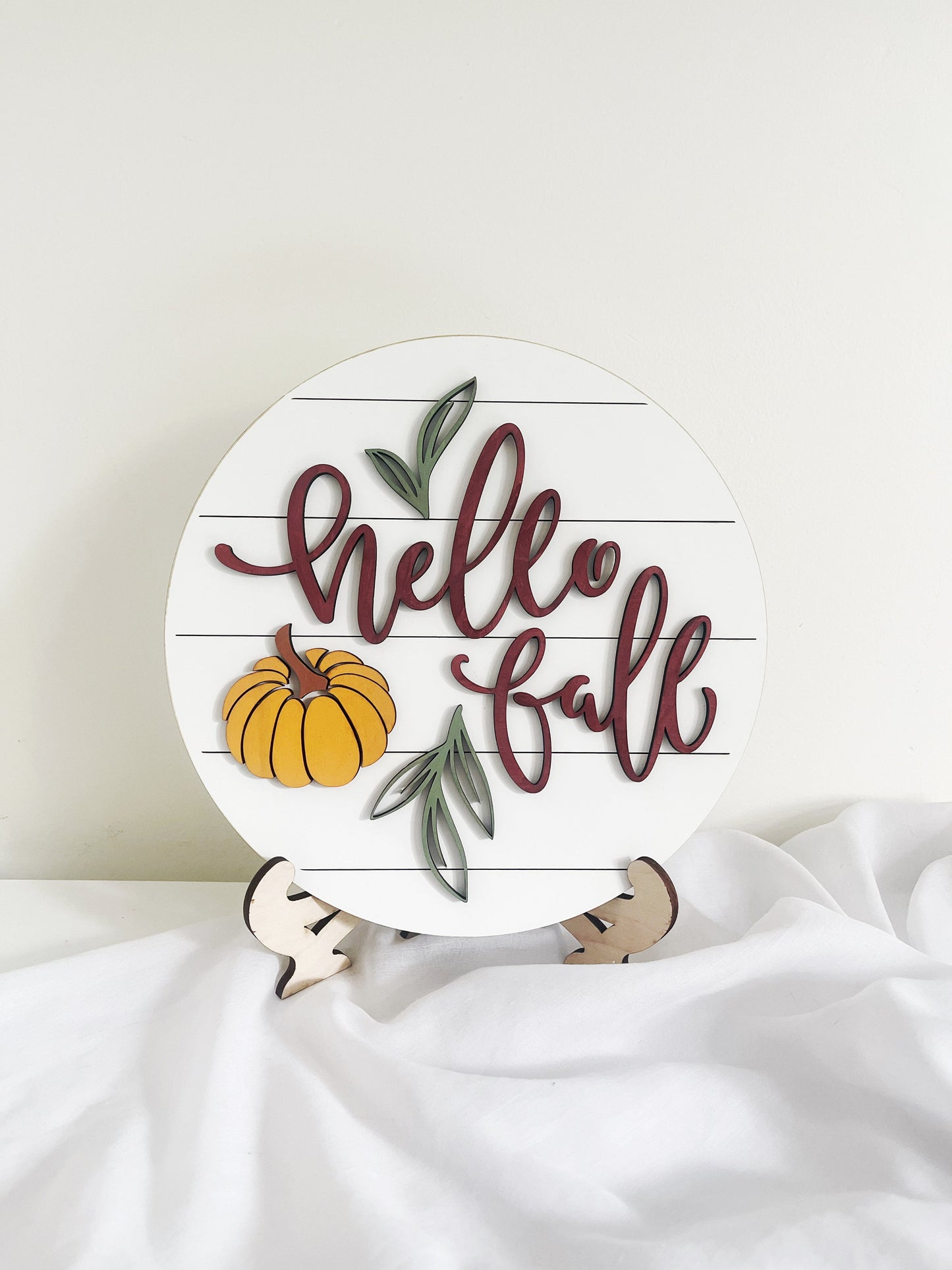 Hello Fall Round Door Sign, Fall Welcome Sign, Family Welcome Sign, Wooden Hanging Door Sign, Fall Decor, Thanksgiving Decor, Home Entrance