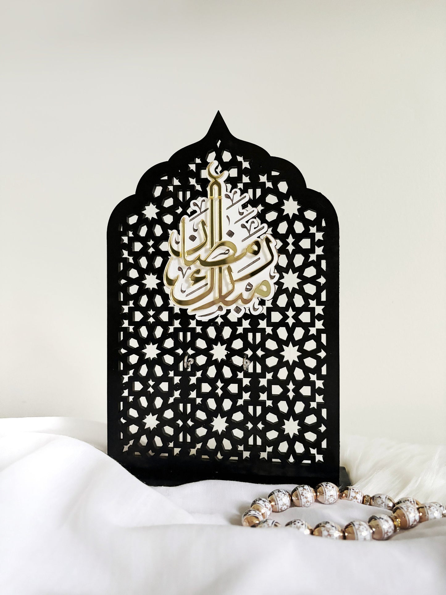 Ramadan Mubarak Sign, Days of Ramadan, Wooden Ramadan Sign, Suhoor & Iftar Duas, Ramadan Ideas, Islamic Ramadan Decor, Ramadan Signage