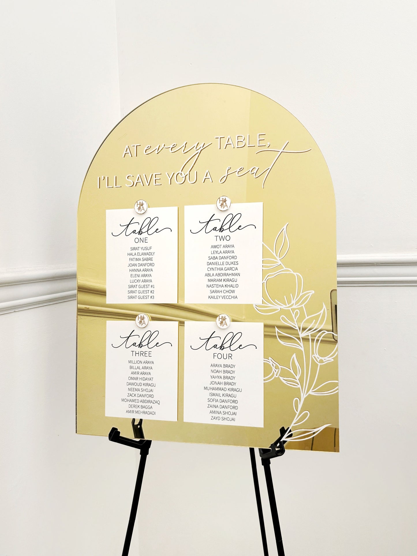 Acrylic Seating Chart, Mirror Acrylic Seating Chart, Table Chart for Wedding, Gold and White Signage, Nikkah Signage, Welcome Sign, Walima