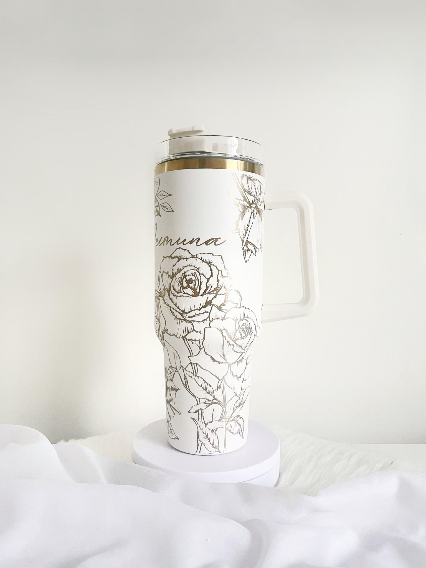 Custom Engraved Dainty Floral Tumber, Personalized 40oz Tumbler for Her, Floral Tumbler Design, Engraved Tumbler Wrap