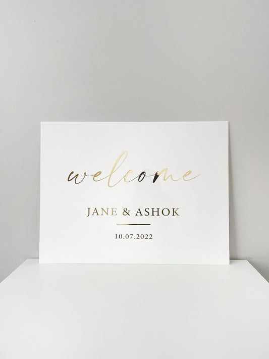 Acrylic Wedding Welcome Sign - Custom Elegant Display